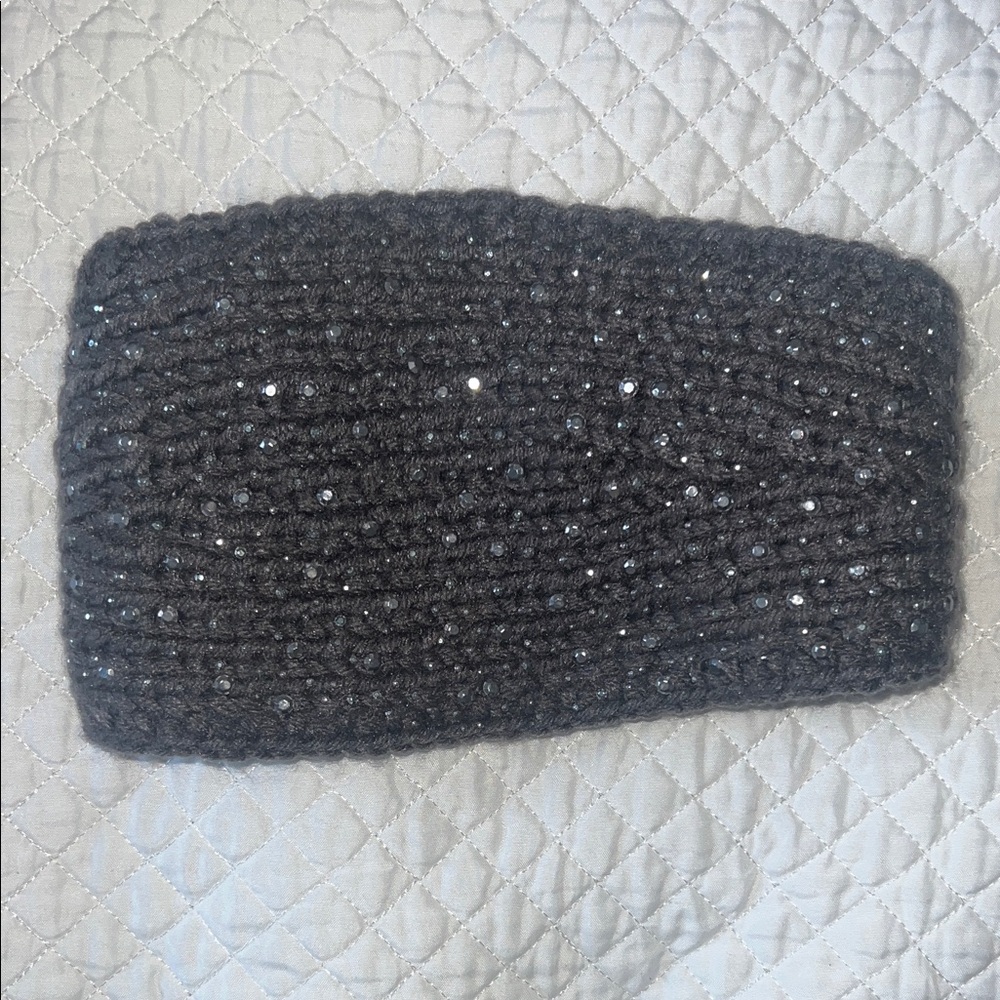 Elegant Black Knit Headband